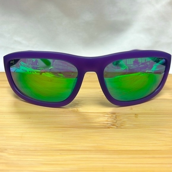 NWOT Emporio Armani Matte Opaline Purple w/ Gray Mirrored Green Lens Sunglasses - Picture 1 of 15